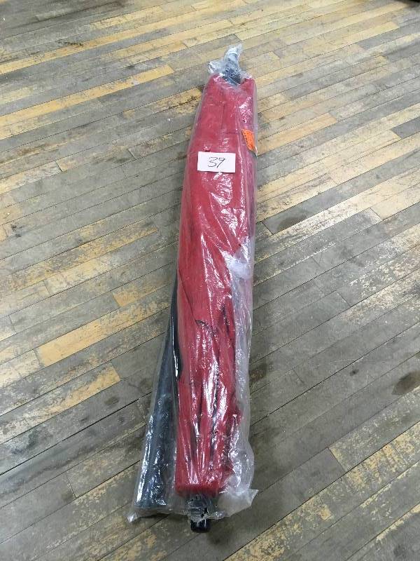 Hampton Bay 6 ft. Square Aluminum Patio Market Patio Umbrella in Ruby Tweed open box not used