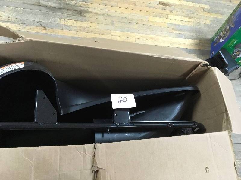 Snapper Bagger for 28 Rear Engine Rider Mowers