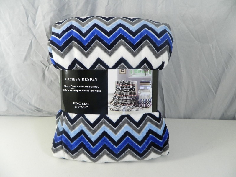 lot 51 image: New King Sized Super Soft Blanket
