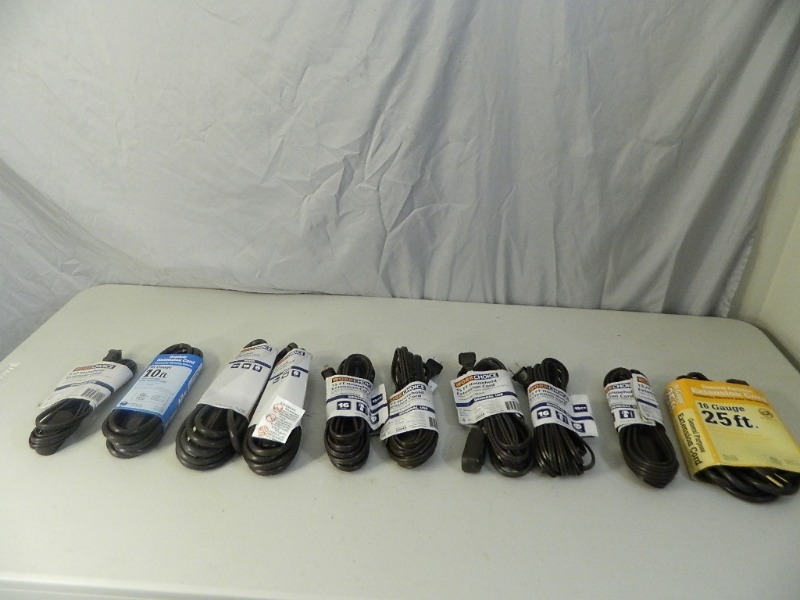lot 143 image: 10 New Extension Cords