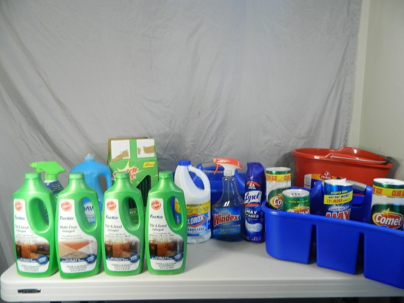 lot 158 image: Cleaning Supplies