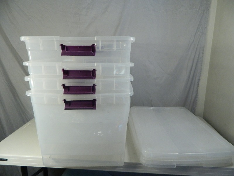 lot 169 image: 4 Totes with Lids