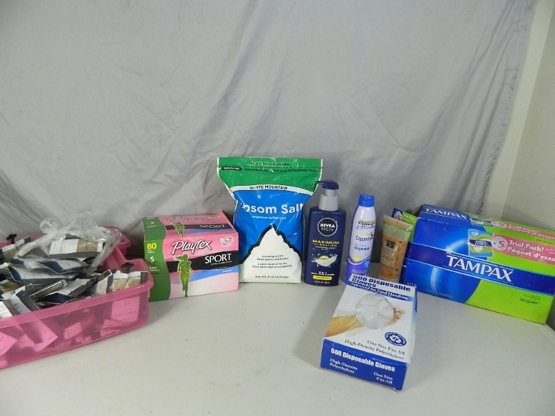 lot 171 image: Personal Products