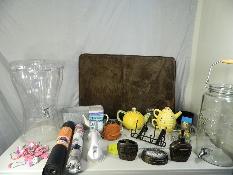 lot 172 image: New Bath Mat, Drink Dispensers, More