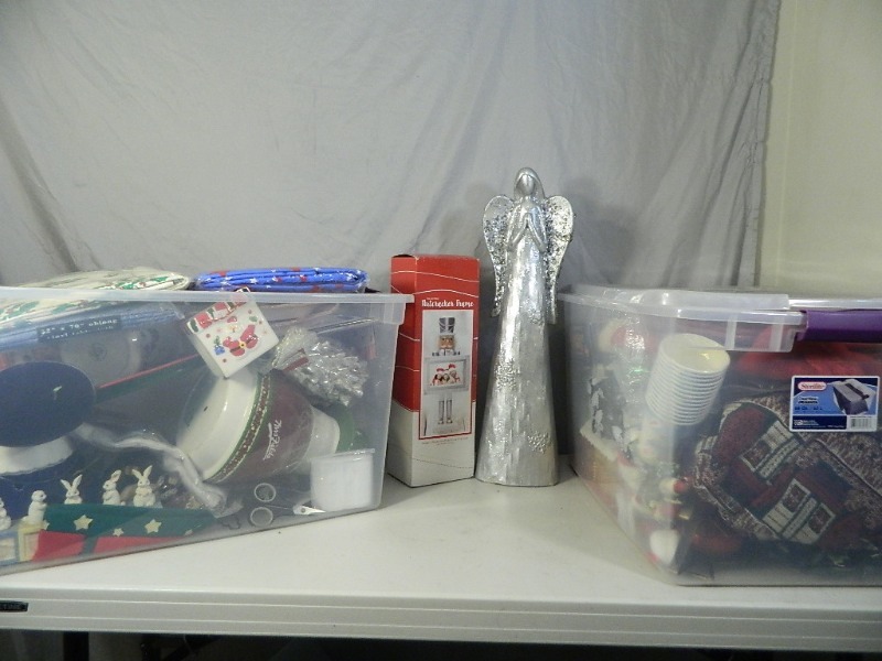 lot 178 image: 2 Totes Full of Holiday Decor