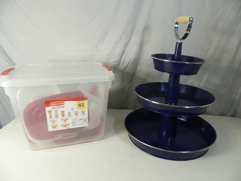 lot 189 image: Rubbermaid Storage Containers and Display