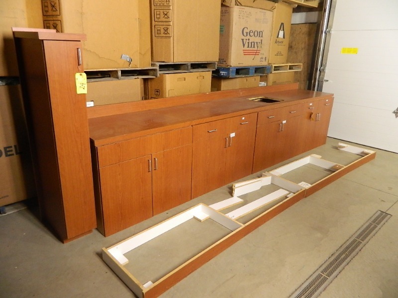 lot 16 image: 4 Section Commercial Cabinet and Countertop System