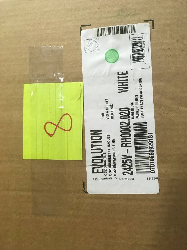 lot 8 image: American Standard Evolution 5 ft. Right Hand Drain Bathtub in White  open box not used