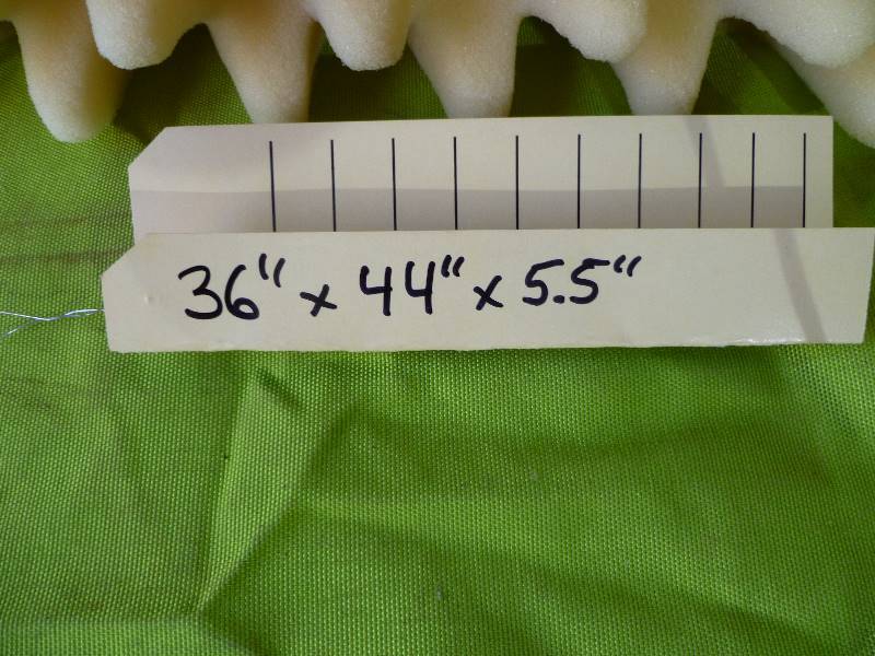 lot 66 image: Pet Bed Foam New Old Stock