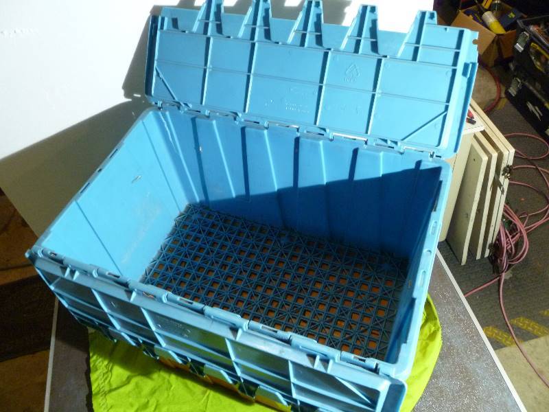 lot 69 image: 2- Storage Containers