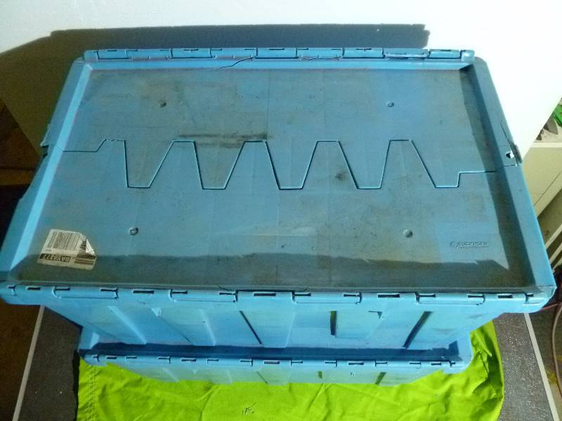 lot 72 image: 2- Storage Containers
