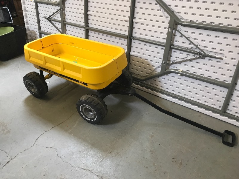 RADIO FLYER WAGON