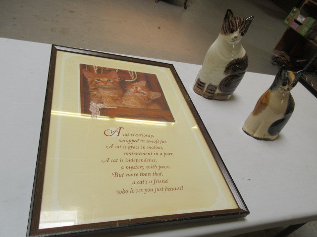 CAT PRINT AND CERAMIC CATS
