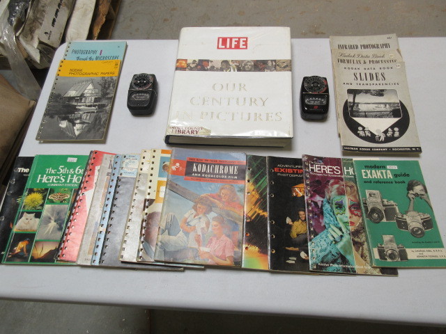 2 LIGHT EXPOSURE METERS, PHOTOGRAPHY BOOKS