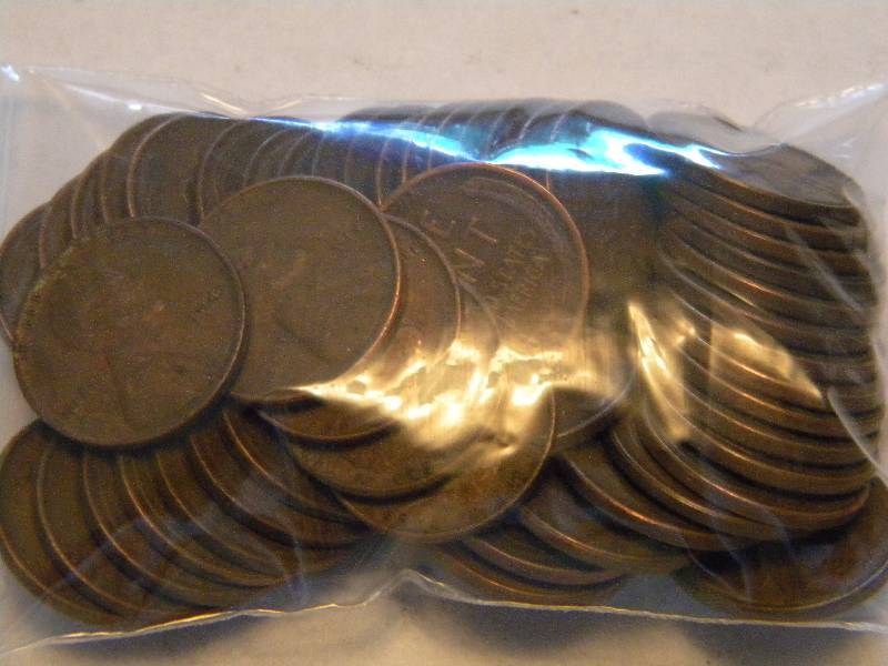 lot 21 image: 50 Wheat Back Pennies