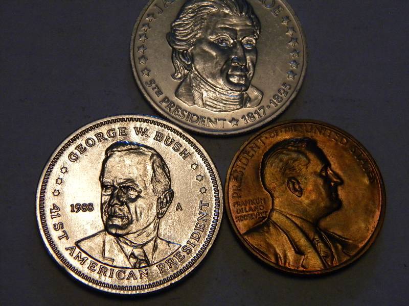 lot 39 image: Presidential Collector Coins