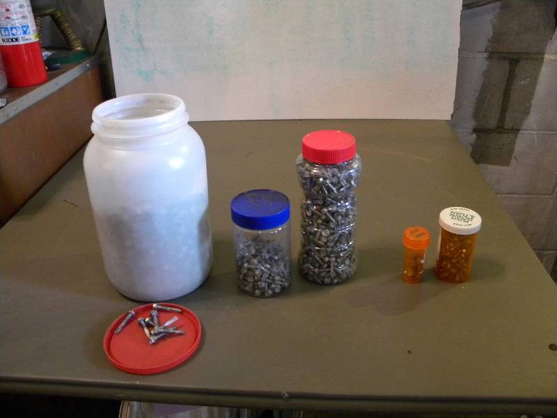 lot 88 image: Sheet Metal Screws