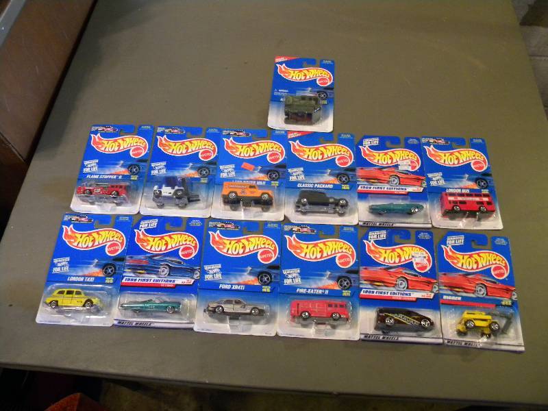 lot 113 image: Hot Wheels