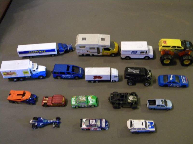 lot 120 image: Toy Vehicles