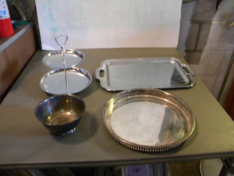 lot 158 image: Serviceware