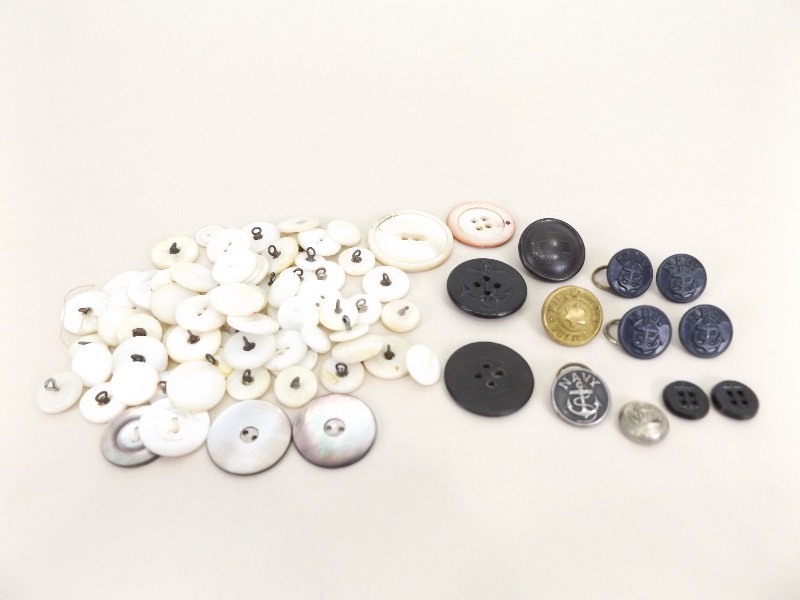 lot 47 image: Lot of Antique Mother of Pearl, Military, etc. Buttons