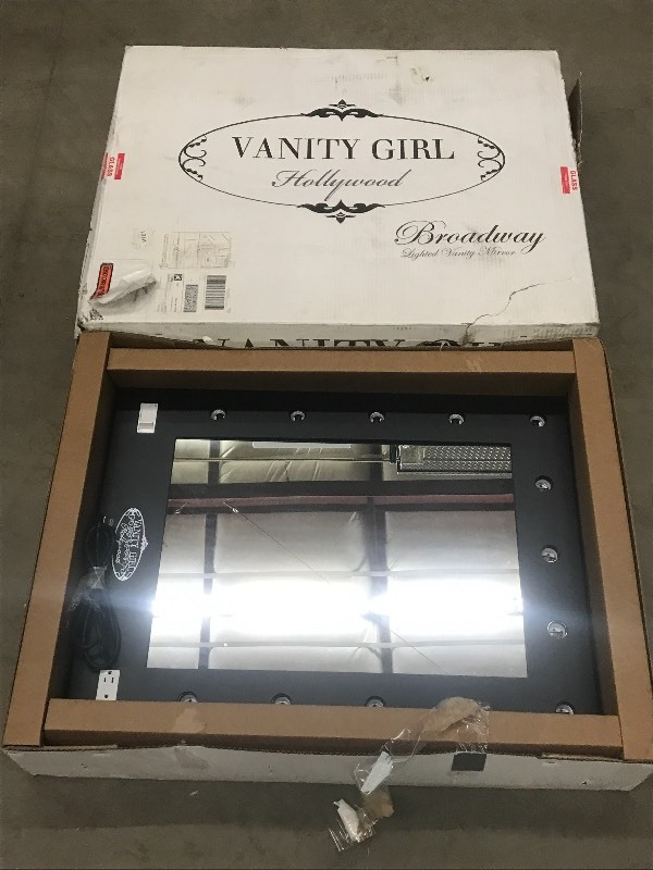 lot 13 image: Unused Broadway Vanity Girls Lighte...