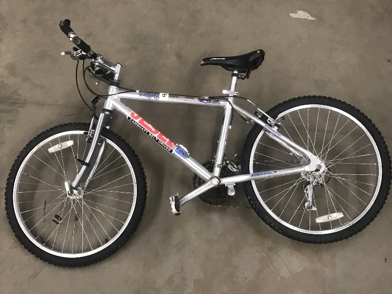 lot 47 image: Pacific RipTide Bicycle, Used ...