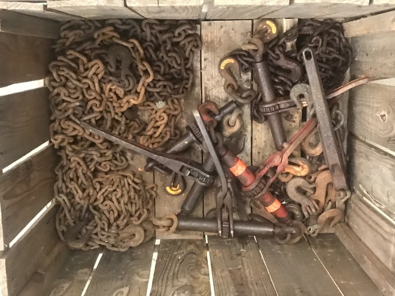 lot 51A image: Wooden Crate With (6) Chain Binders...