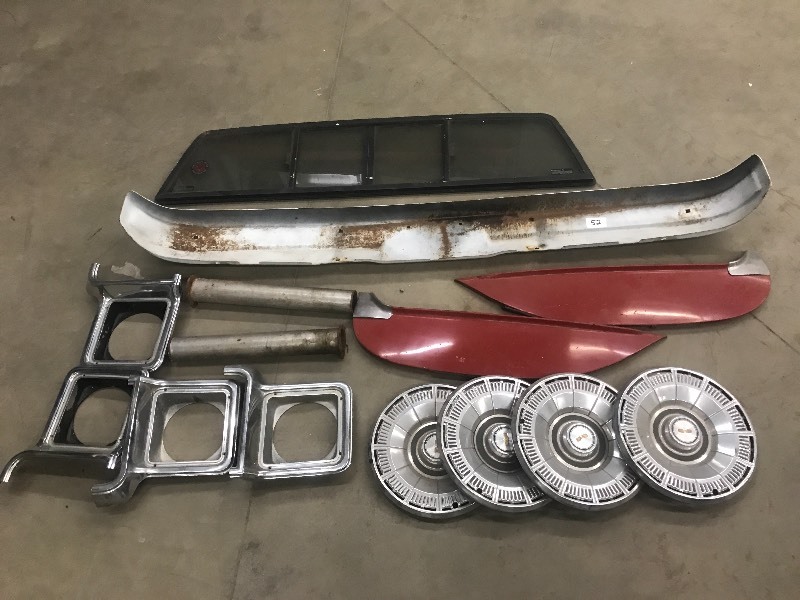 lot 52 image: Lot Of Assorted Automotive Parts ...