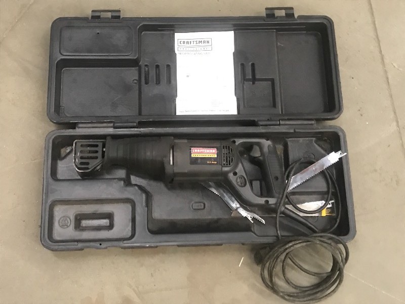 lot 57 image: Craftsman 115Volt Reciprocating Saw...