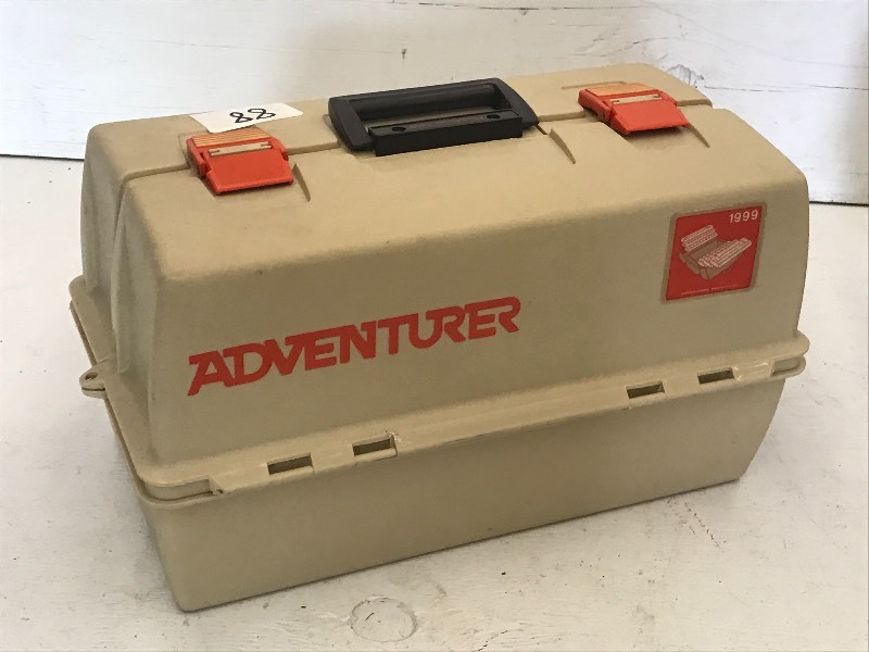lot 88 image: Flambeau 1999 Plastic Tackle Box ...