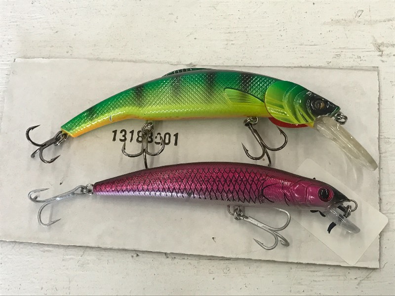 lot 127 image: Lot Of (2) Muskie Lures ...