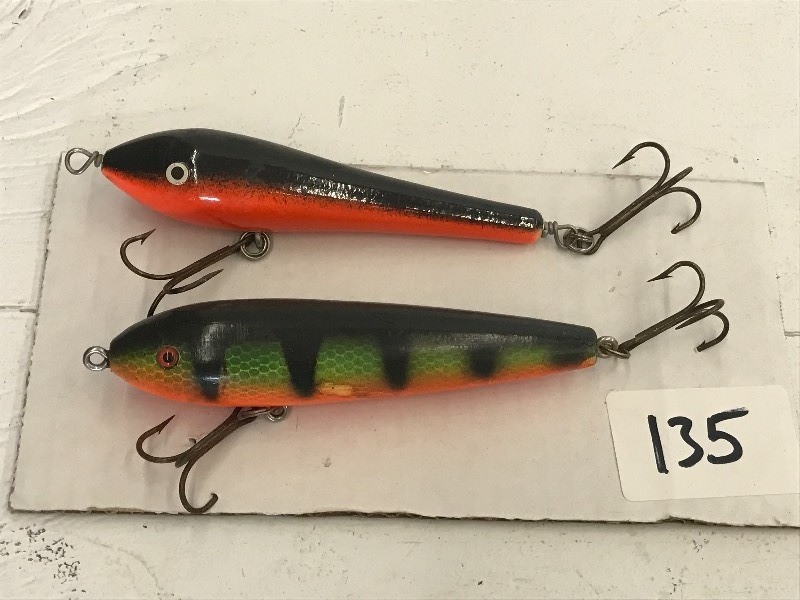 lot 135 image: Lot Of (2) Muskie Lures ...