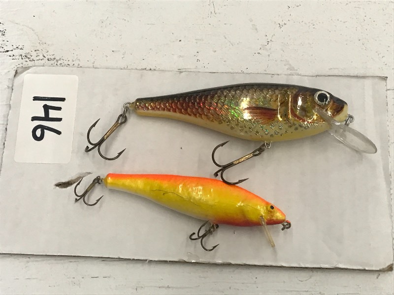 lot 146 image: Lot Of (2) Muskie Lures ...