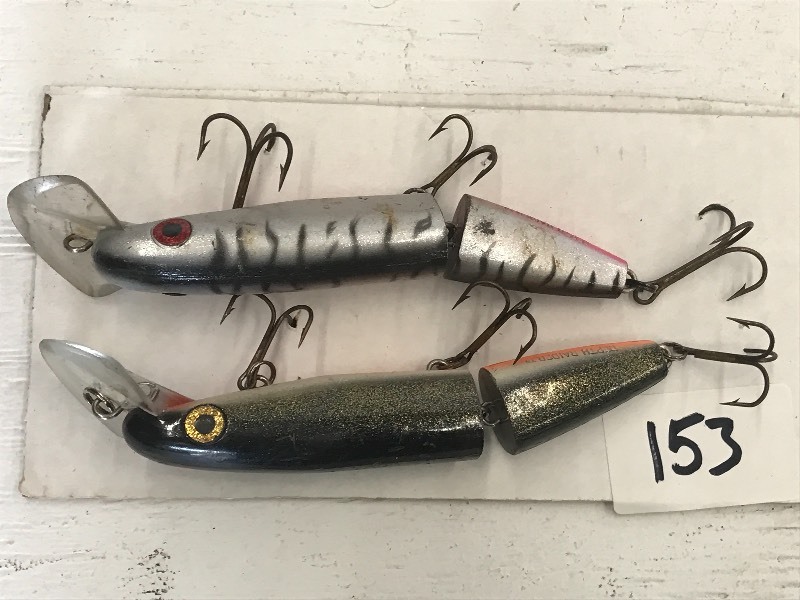 lot 153 image: Lot Of (2) Muskie Lures ...