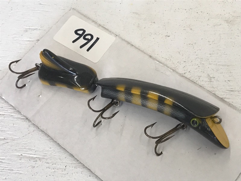 lot 166 image: Lot Of (1) Muskie Lure...