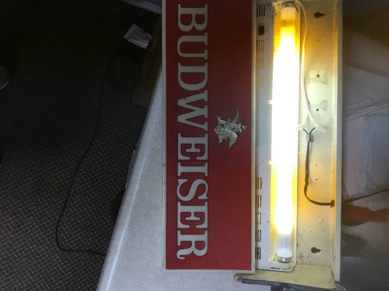 lot 27 image: Budweiser Window Sign - Vintage