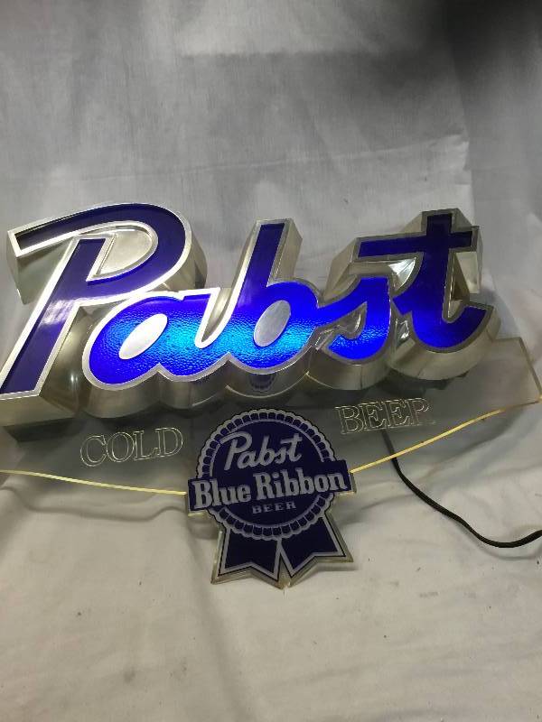 lot 38 image: Antique Pabst Blue Ribbon Beer - Light up Sign