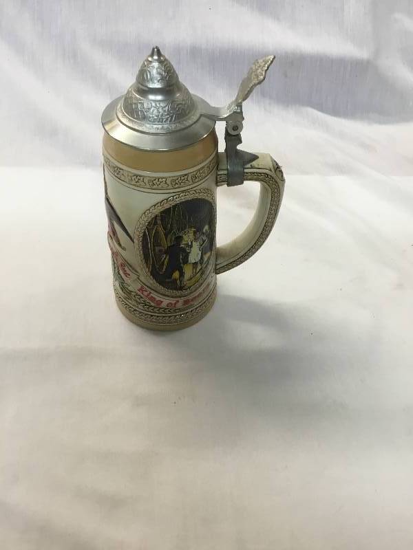 lot 138 image: Tomorrows Treasure Amheuser - Busch Inc - Steins - Limited Edition