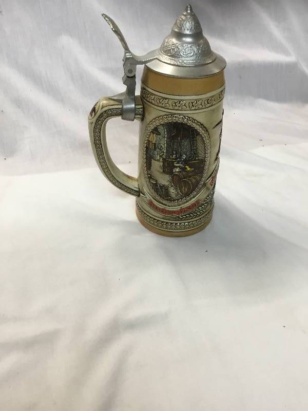 lot 141 image: Tomorrows Treasure Amheuser - Busch Inc - Steins - Limited Edition