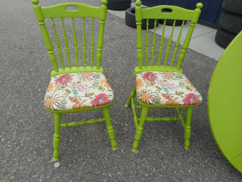 Dinette Set