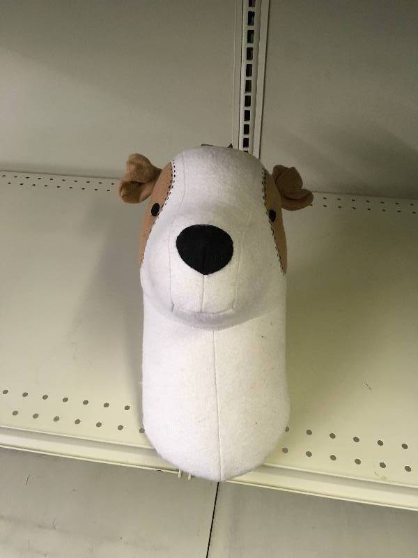 DOG HEAD WALL DECOR