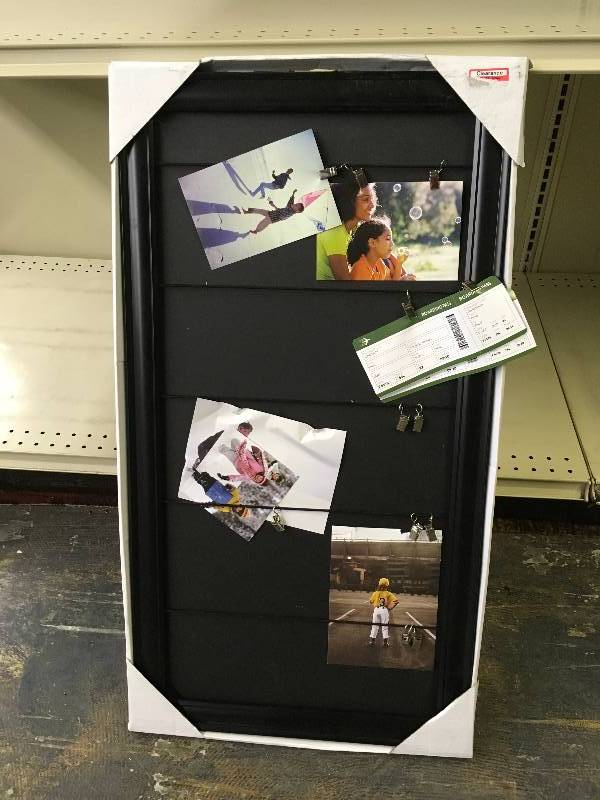 16 X 30 PHOTO CLIP DISPLAY