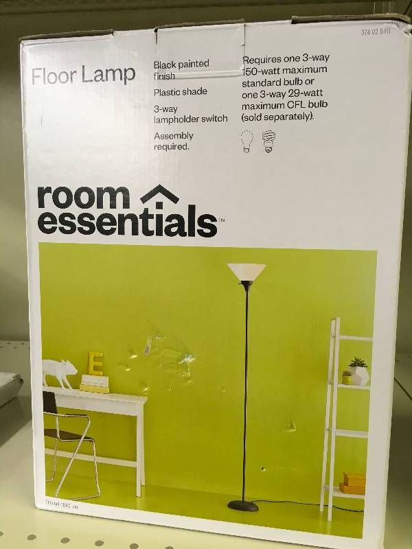 ROOM ESSENTIALS FLOOR LAMP