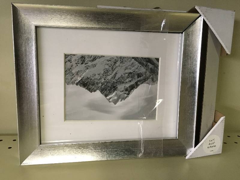 8X10 PICTURE FRAME