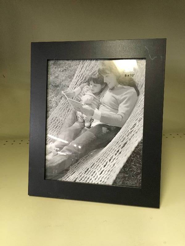 8X10 PICTURE FRAME