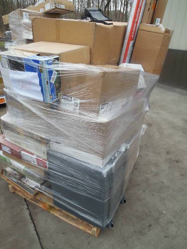 PALLET LOT OF GENERAL MERCHANDISE AND TOOLS