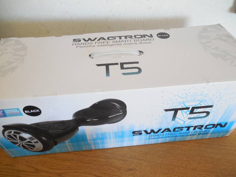 Swagtron T5 Smart Balancing Electric Board