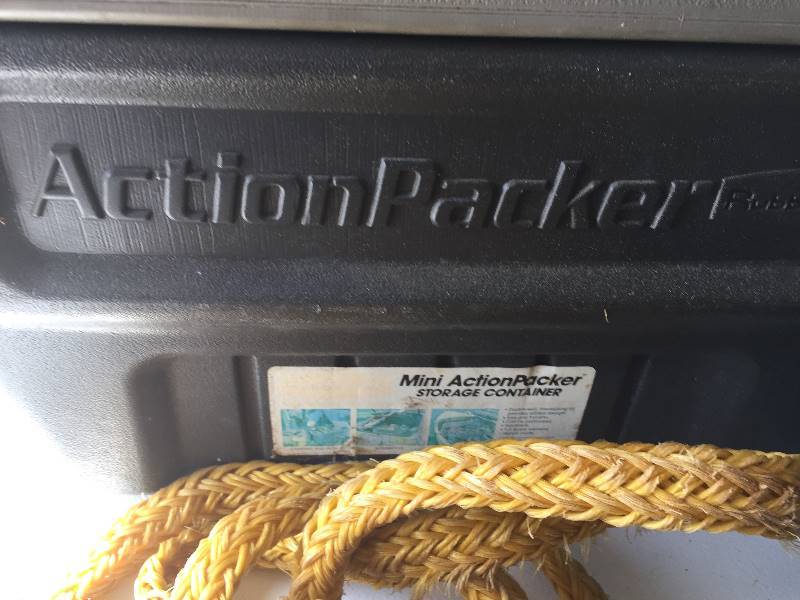 lot 141 image: Mini-Action Packer Tote, Jumper Cables, Rope with Hooks