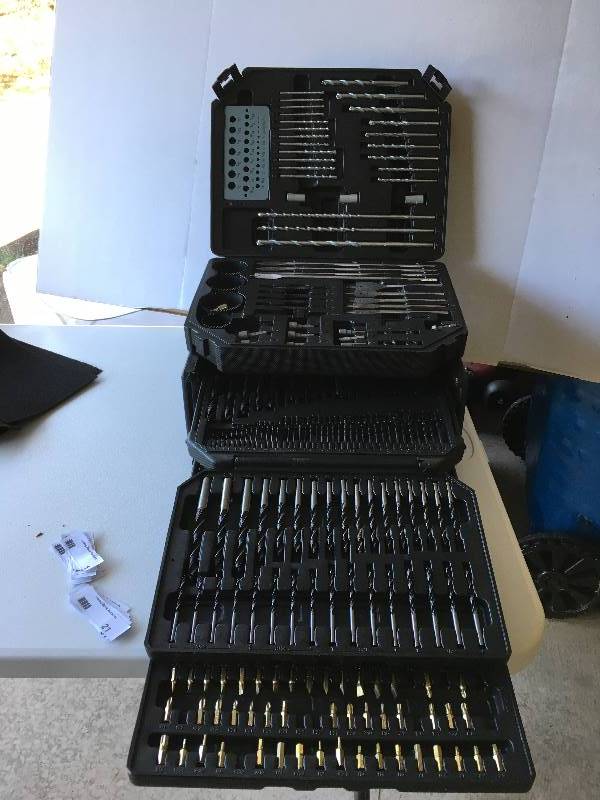 lot 20 image: Drill Bits - Large Hardsided Case